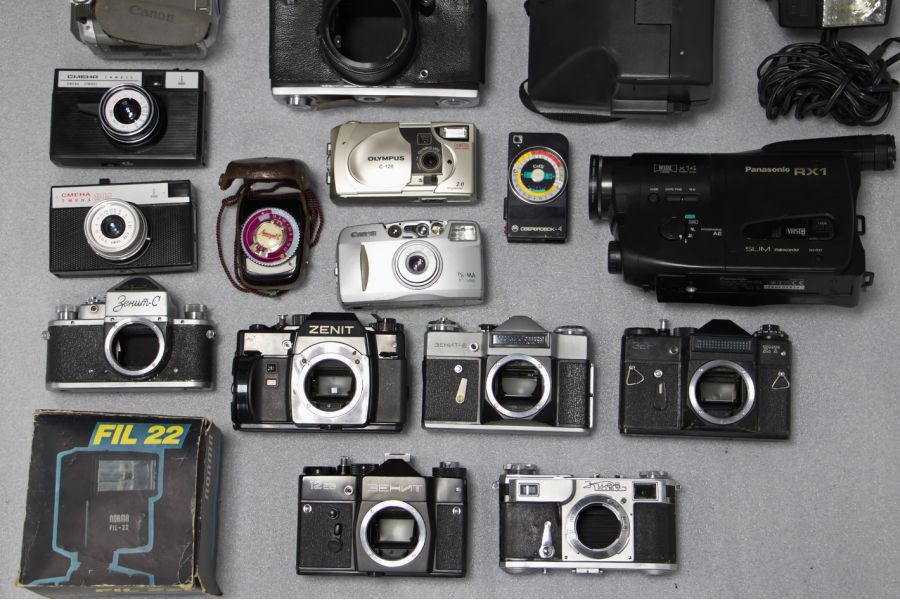 Фотоаппараты и прочие фототовары (29 штук) Комплект №9