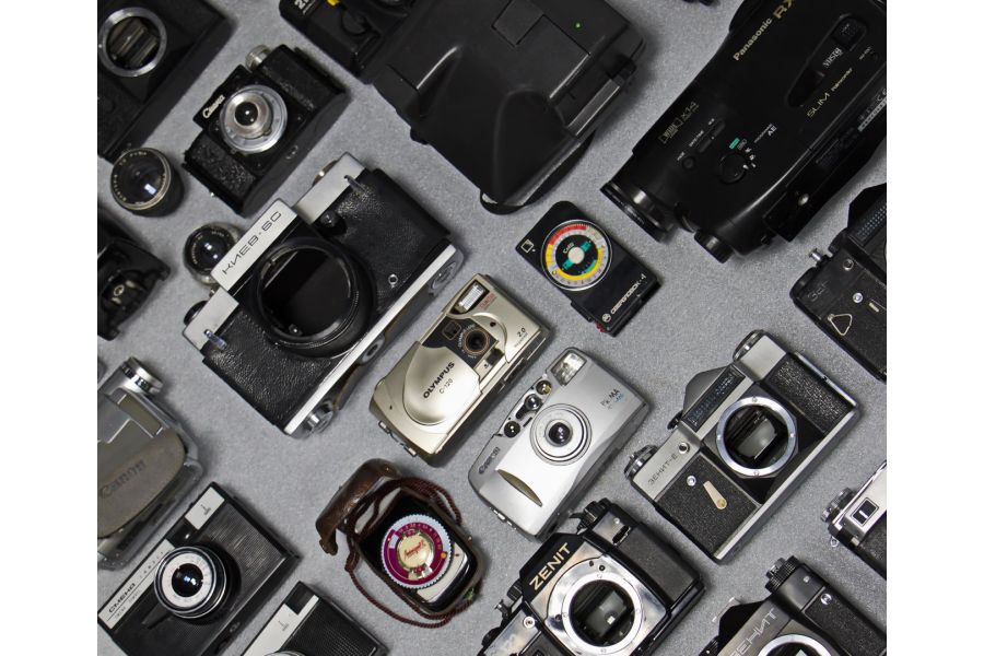 Фотоаппараты и прочие фототовары (29 штук) Комплект №9