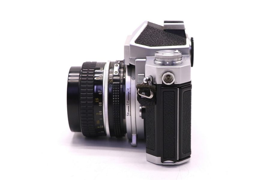 Nikkormat FT2 kit (Japan, 1976)