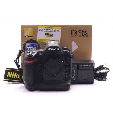 Nikon D3X body в упаковке (пробег 13255 кадров)