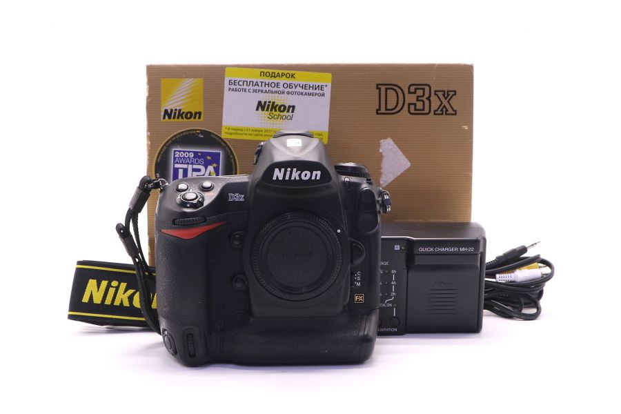 Nikon D3X body в упаковке (пробег 13255 кадров)