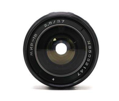 Советский широкоугольный объектив Мир-1В 2.8/37 