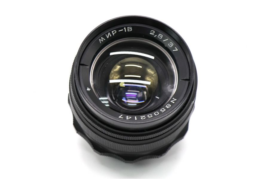 Советский широкоугольный объектив Мир-1В 2.8/37 