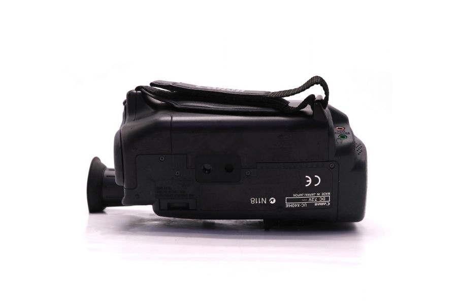 Видеокамера Canon UC-X40Hi компактная (формат Hi8)
