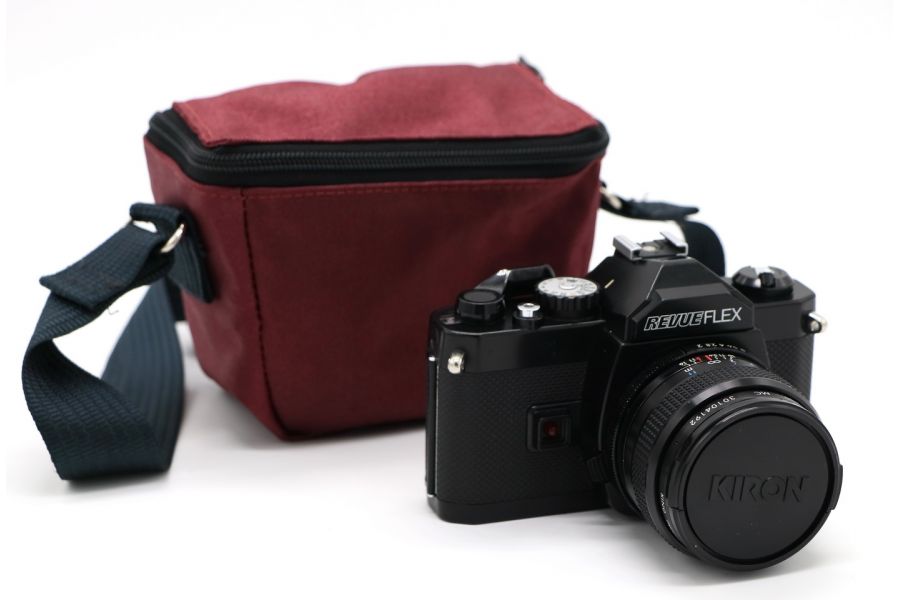 Revueflex SC2 + MC Kiron 2/28mm (Japan,1983) 
