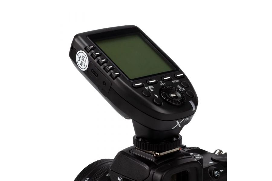 Радиосинхронизатор Godox Xpro-C для Canon