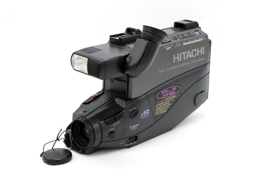 Видеокамера Hitachi VM-2880E