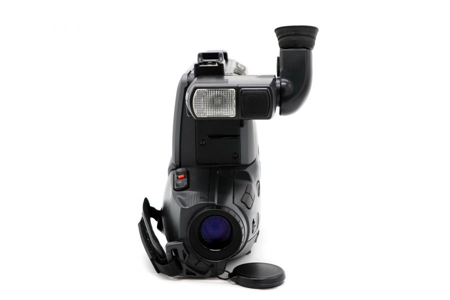 Видеокамера Hitachi VM-2880E