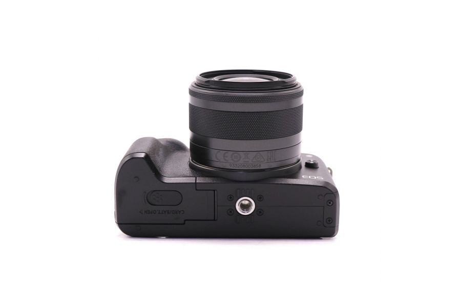 Canon EOS M50 kit (пробег 7795 кадров)