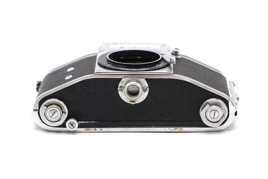 Exacta II Ihagee Dresden body