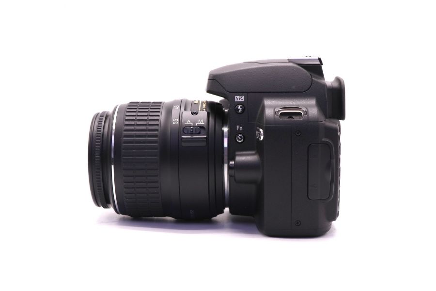 Nikon D60 kit (пробег 1606 кадров)