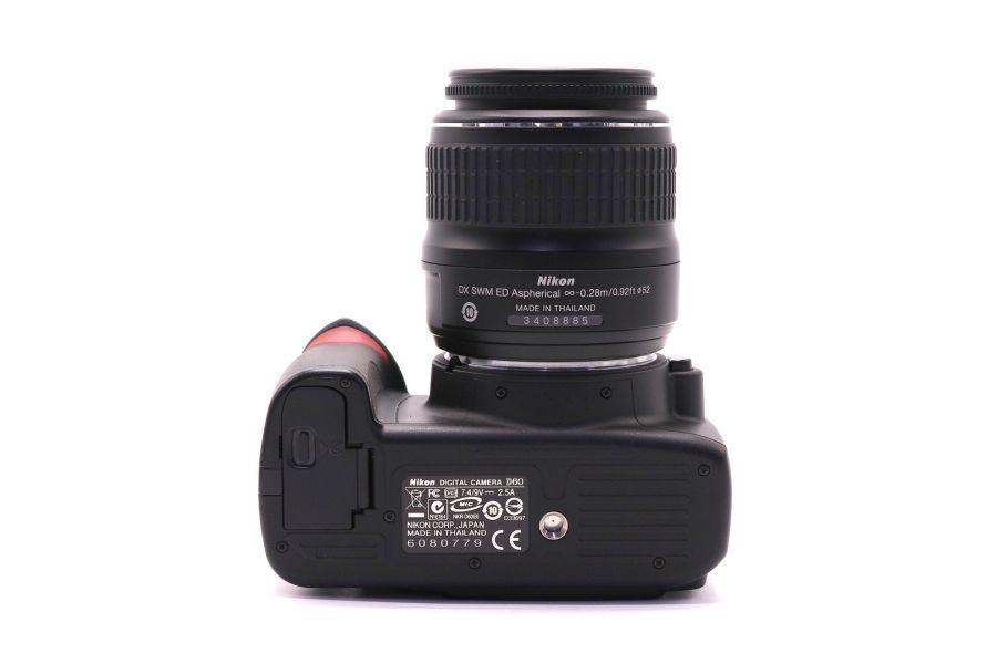 Nikon D60 kit (пробег 1606 кадров)