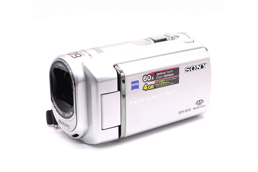 Видеокамера Sony DCR-SX30E в упаковке