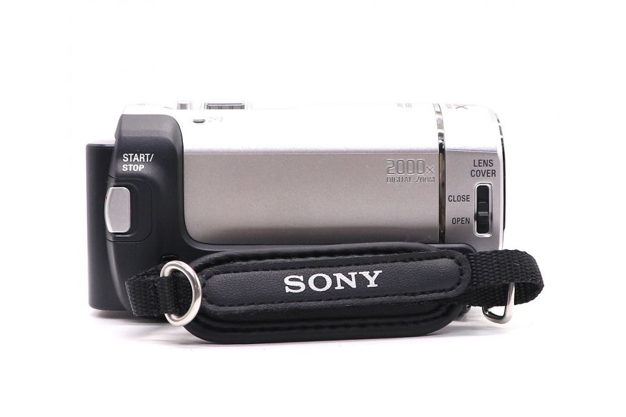 Видеокамера Sony DCR-SX30E в упаковке