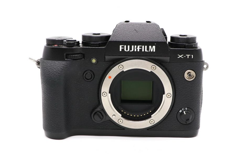 Fujifilm X-T1 body (Japan) в упаковке