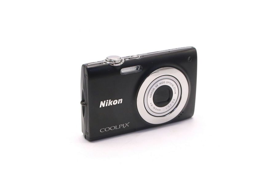 Nikon Coolpix S2550 в упаковке