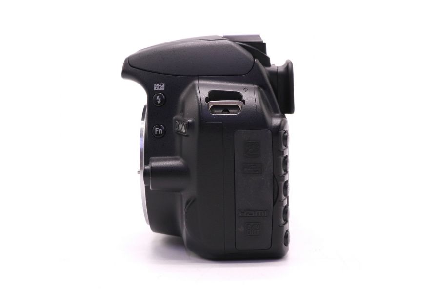 Nikon D3100 body (пробег 10350 кадров)