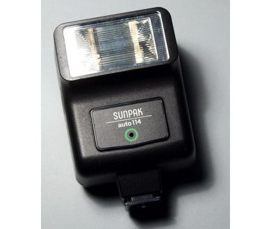 Фотовспышка Sunpak auto 114