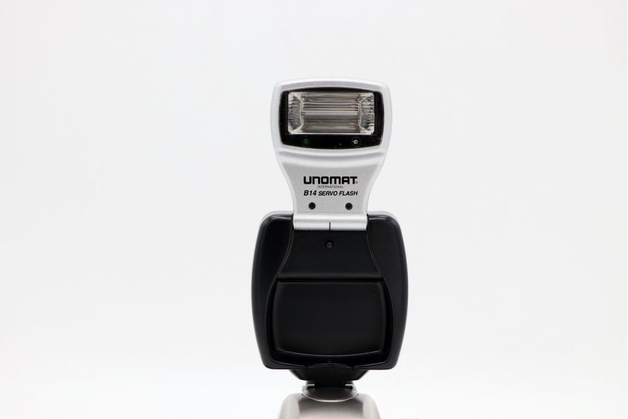 Фотовспышка Unomat B14 Servo Flash