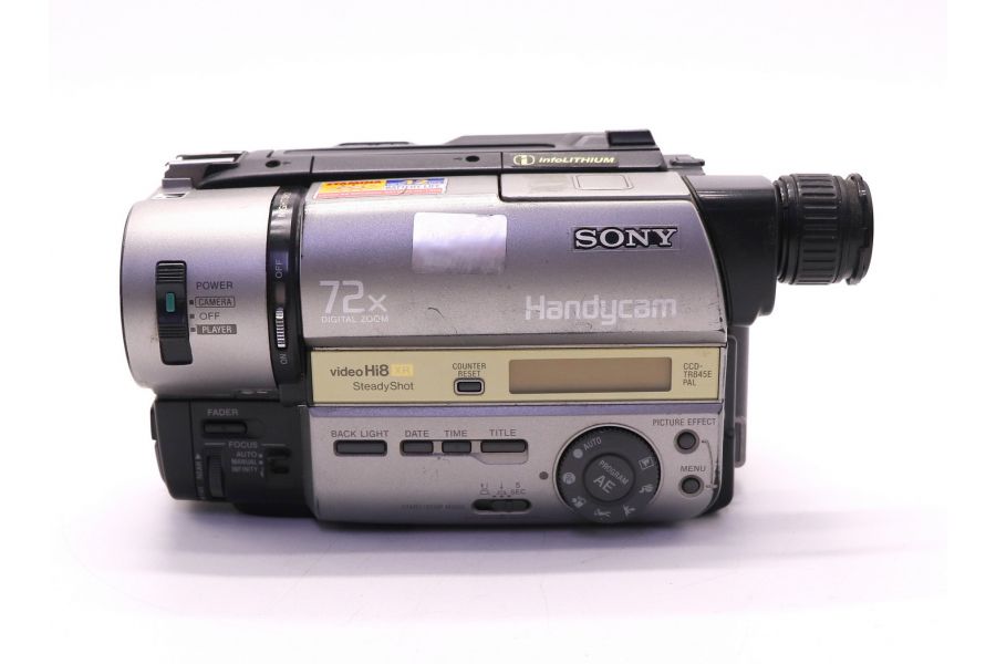 Видеокамера Sony CCD-TRV845E