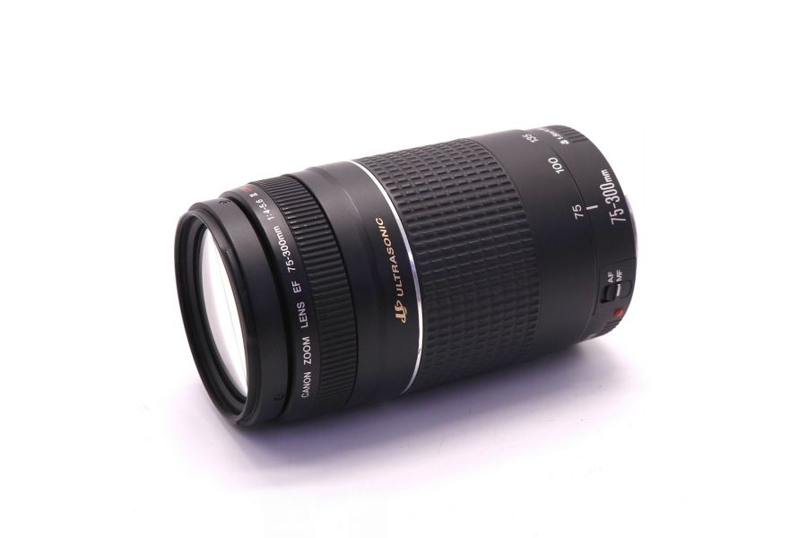 Canon EF 75-300mm 4-5.6 III USM в упаковке