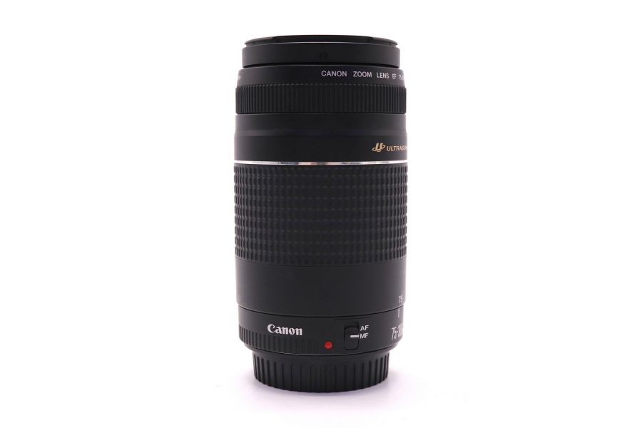 Canon EF 75-300mm 4-5.6 III USM в упаковке