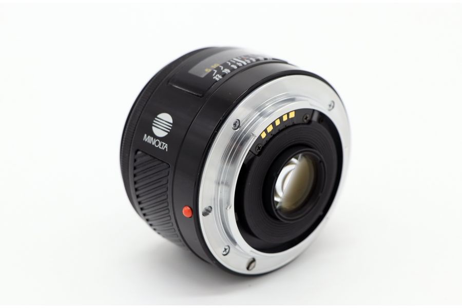 Minolta AF Maxxum 28mm f/2.8 (22) (Japan, 1987)
