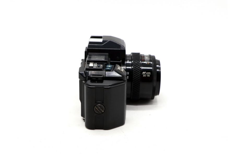 Minolta 7000 AF kit (Japan, 1987)