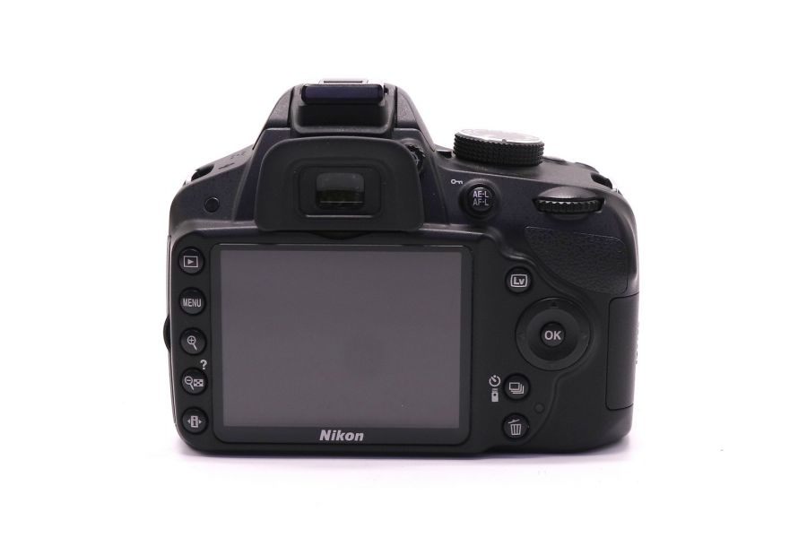 Nikon D3200 body в упаковке (пробег 5500 кадров)