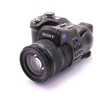 Sony DSC-F828