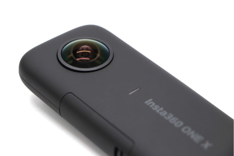 Экшн-камера Insta360 One X