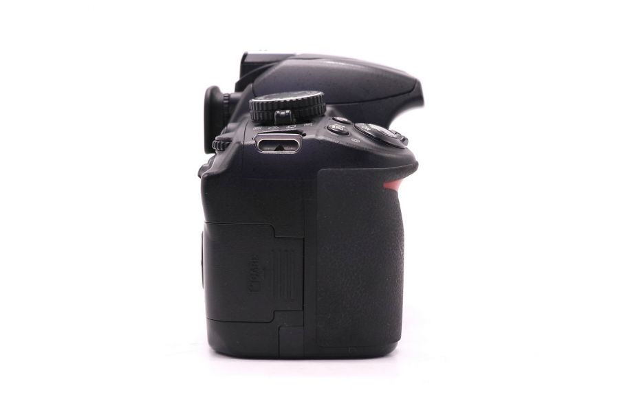 Nikon D3100 body (пробег 20450 кадров)