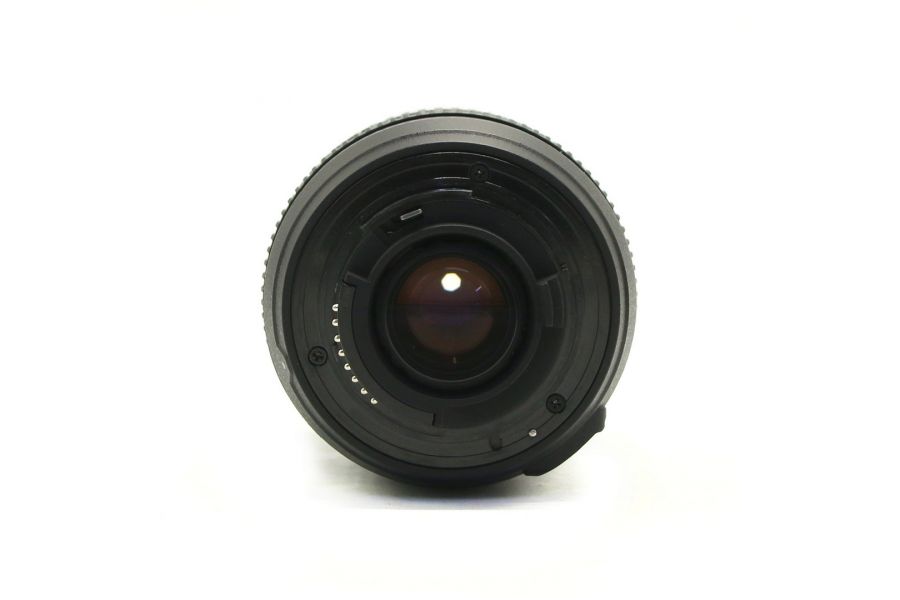 Nikon 18-135mm f/3.5-5.6G ED-IF AF-S DX Zoom-Nikkor в упаковке (Thailand)