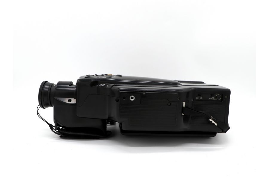 Видеокамера Hitachi CCD-II VHS