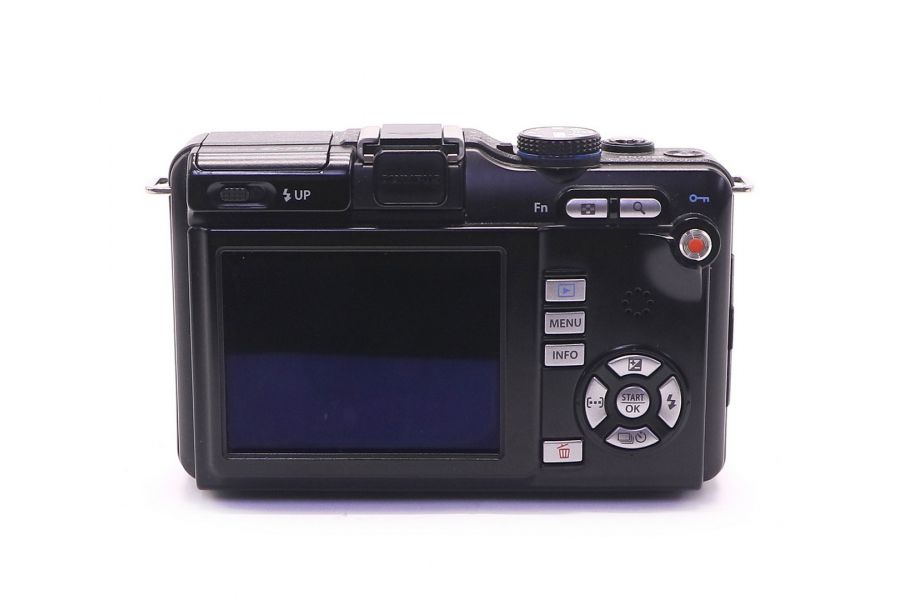 Olympus pen E-PL1S kit (пробег 3455 кадров)