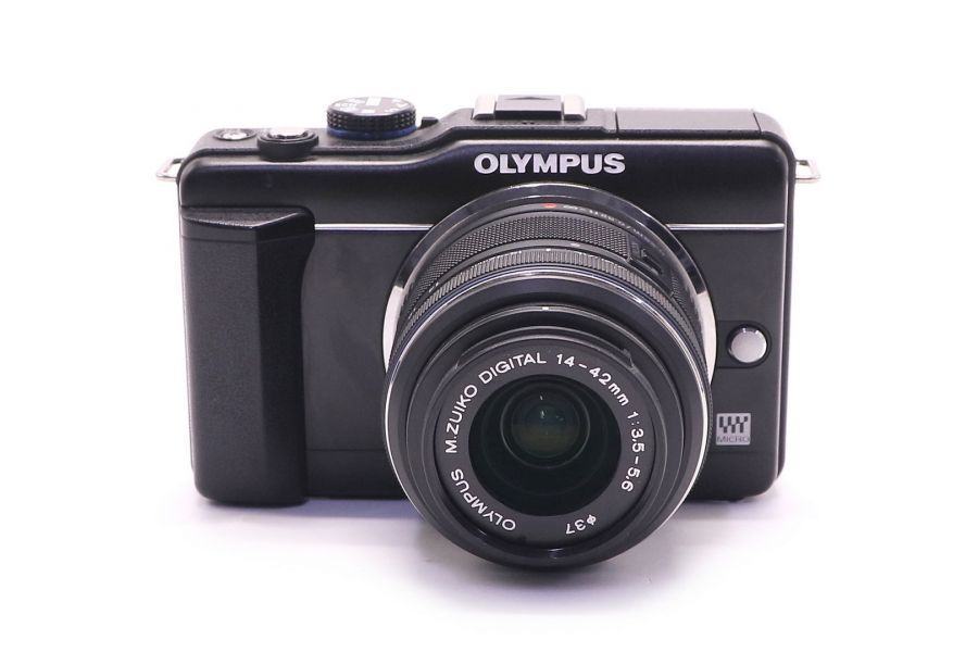 Olympus pen E-PL1S kit (пробег 3455 кадров)