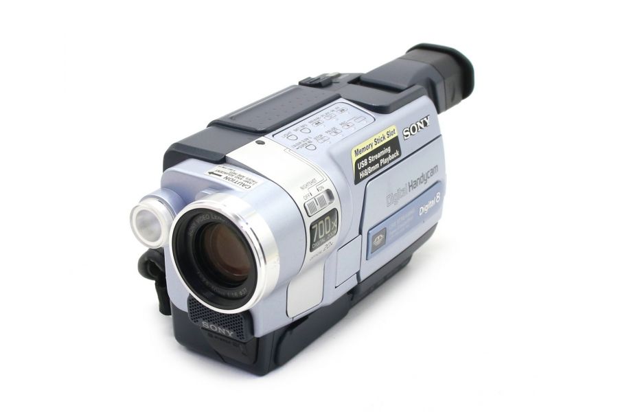 Видеокамера Sony DCR-TRV355E в упаковке