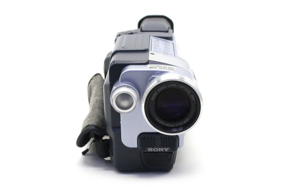 Видеокамера Sony DCR-TRV355E в упаковке