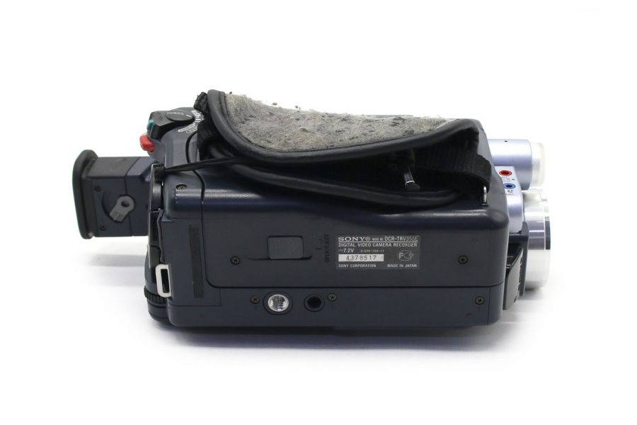 Видеокамера Sony DCR-TRV355E в упаковке