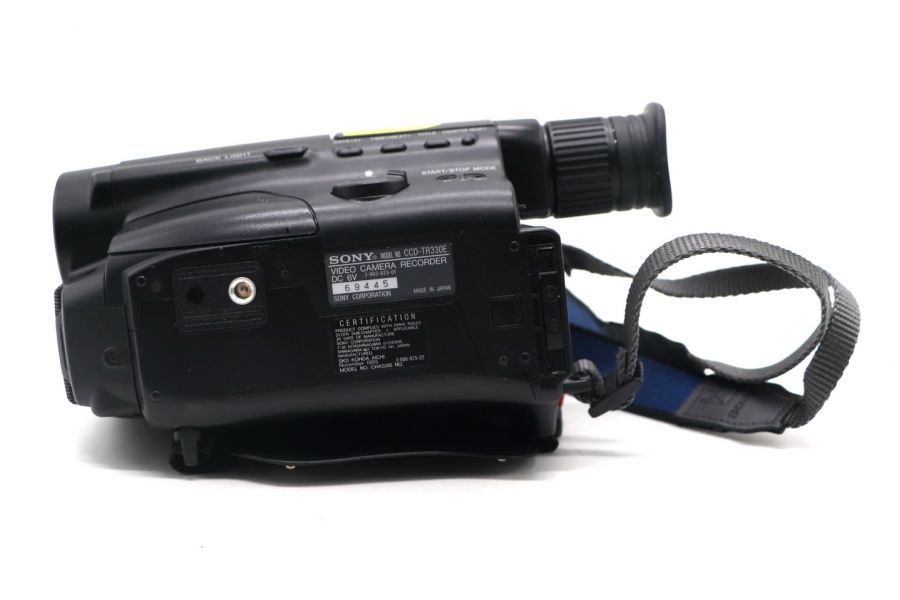 Видеокамера Sony CCD-TR330E