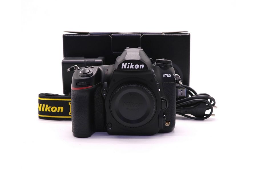 Nikon D780 body (пробег 5520 кадров) в упаковке