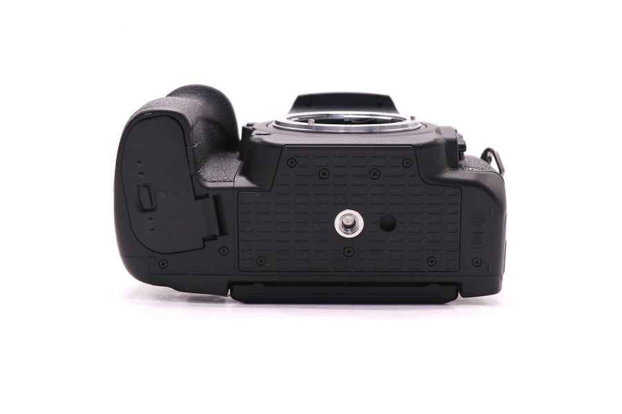 Nikon D780 body (пробег 5520 кадров) в упаковке