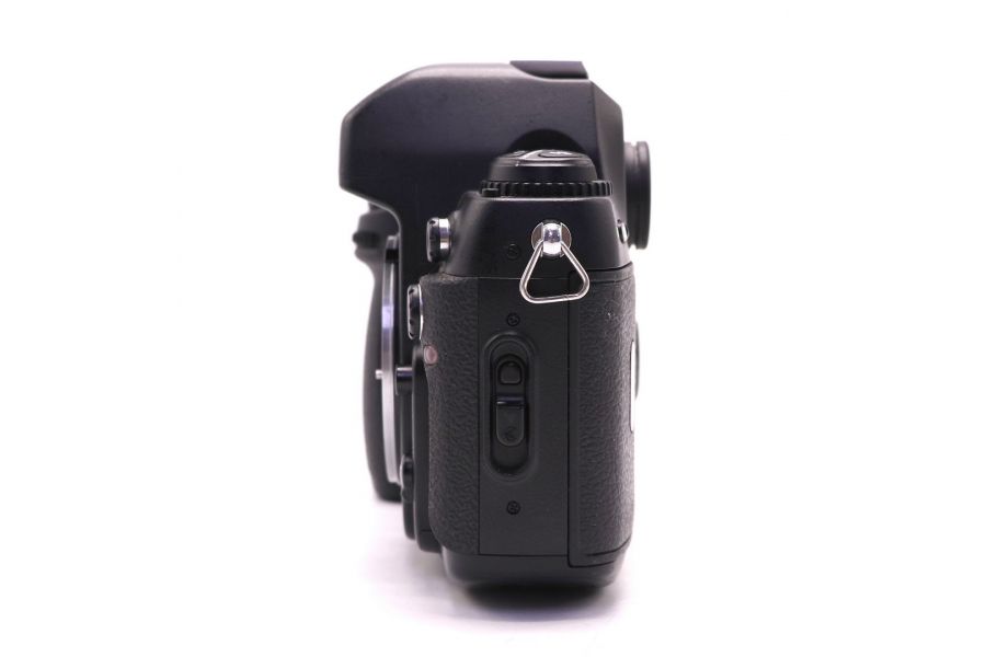 Nikon F100 body (Japan)