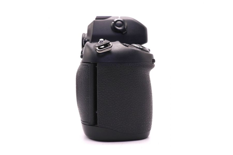 Nikon F100 body (Japan)