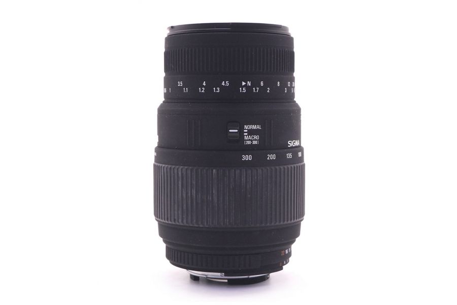 Sigma AF 70-300mm f/4-5.6D APO Macro for Nikon (Japan, 2005)