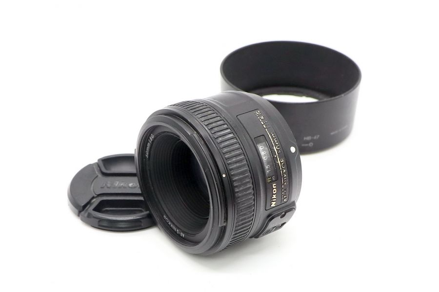 Nikon 50mm f/1.8G AF-S Nikkor (Japan)
