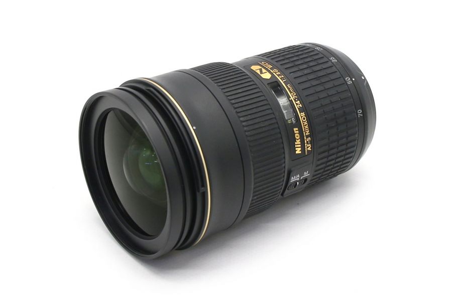 Nikon 24-70mm f/2.8G ED AF-S Nikkor в упаковке