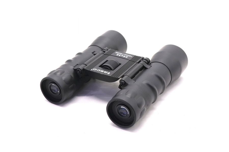 Бинокль Tasco 22х32 черный 