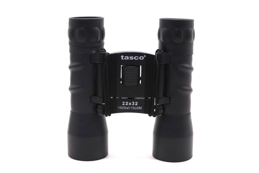 Бинокль Tasco 22х32 черный 