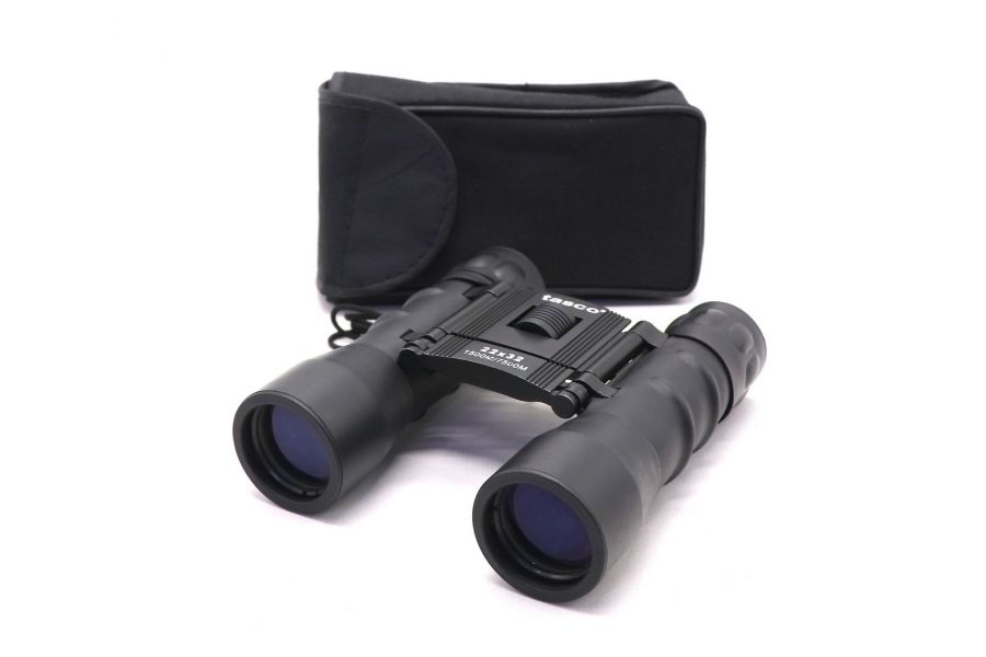 Бинокль Tasco 22х32 черный 